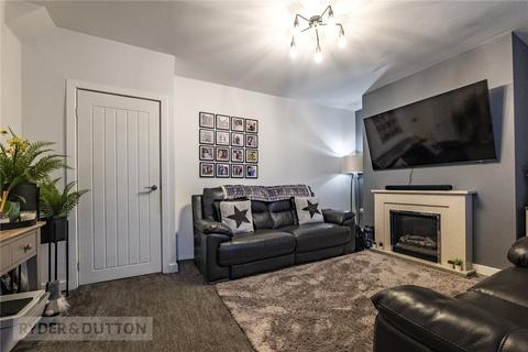 3 bedroom end of terrace house for sale, Storth Avenue, Huddersfield, West Yorkshire, HD4