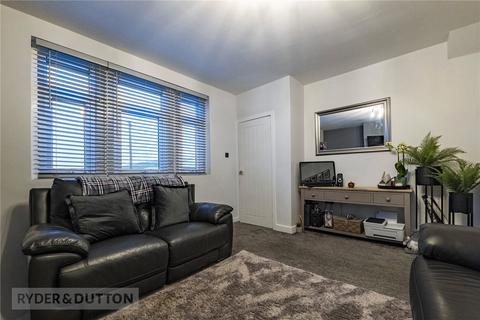 3 bedroom end of terrace house for sale, Storth Avenue, Huddersfield, West Yorkshire, HD4