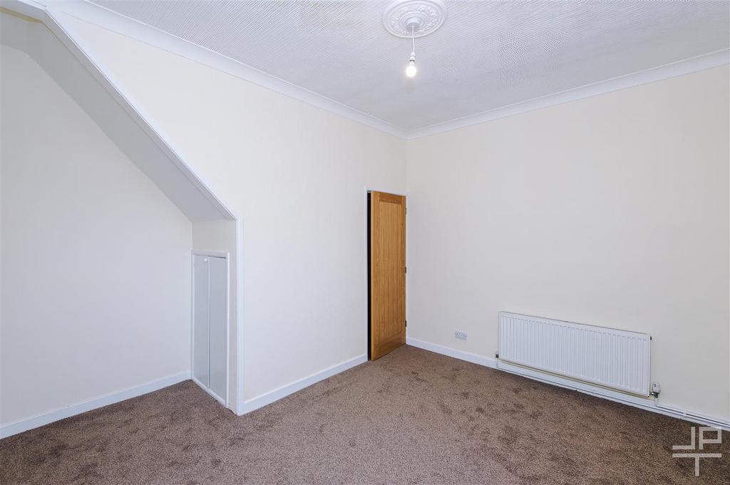 18 Clarence Street-JPT-22 - Copy.jpg