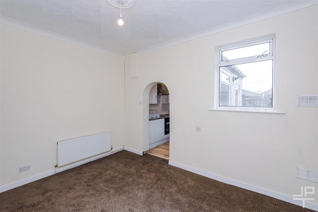 18 Clarence Street-JPT-23 - Copy.jpg