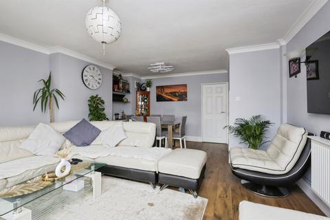 3 bedroom terraced house for sale, Wilton Avenue, Eastbourne