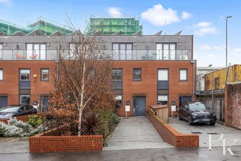 3 bedroom terraced house for sale, Goldstone Lane, Hove