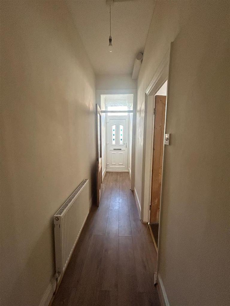 Hallway.jpeg