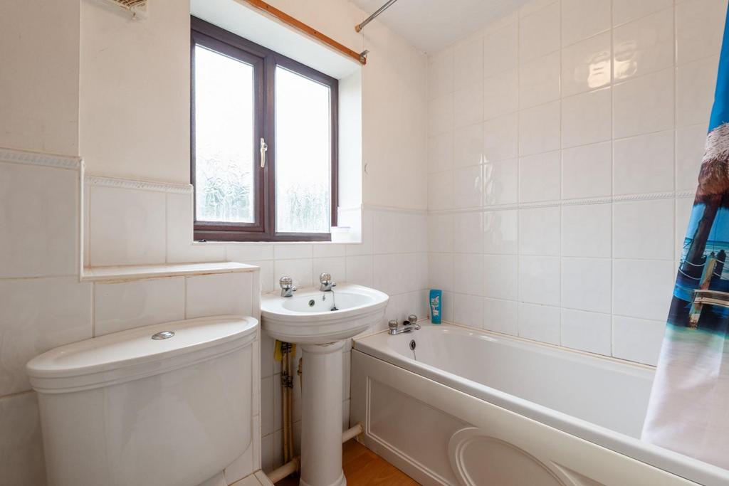 Bathroom-1.jpg