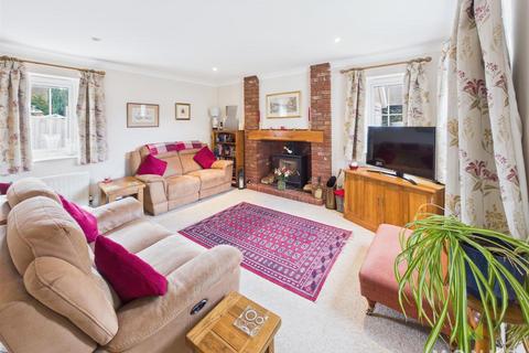4 bedroom detached house for sale, Kings Drive, Baschurch, Shrewsbury