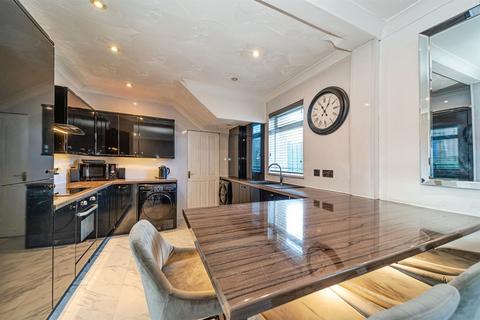 3 bedroom terraced house for sale, Ardmory Avenue, Glasgow