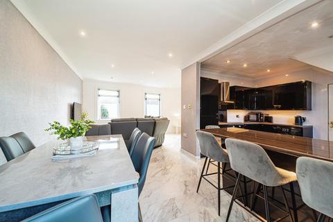 3 bedroom terraced house for sale, Ardmory Avenue, Glasgow