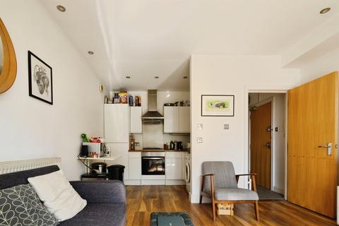 2 bedroom flat for sale, Eastern Villas Road, Southsea