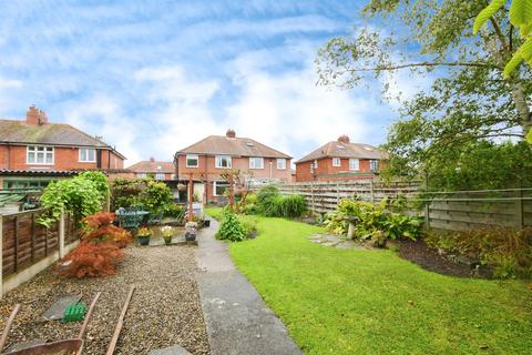 3 bedroom semi-detached house for sale, Hilbra Avenue, Haxby, York