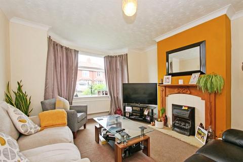 3 bedroom semi-detached house for sale, Hilbra Avenue, Haxby, York