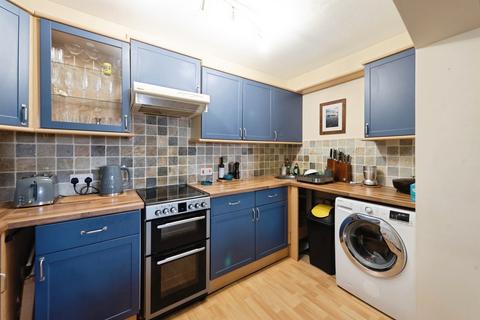 3 bedroom flat for sale, Lawrence Road, Southsea