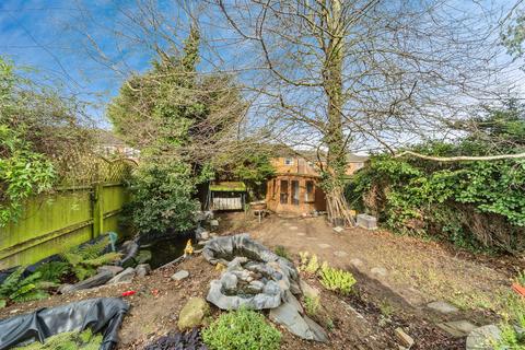 undefined, Theydon Avenue, Woburn Sands, Milton Keynes
