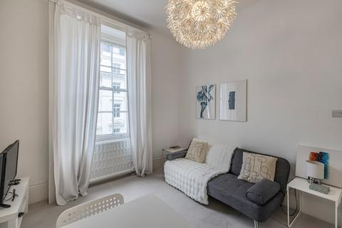 1 bedroom flat for sale, Gloucester Terrace, Bayswater, London, W2