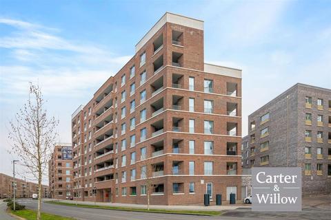 2 bedroom apartment for sale, Hamilton Mansions, 12 Fielders Crescent, Essex