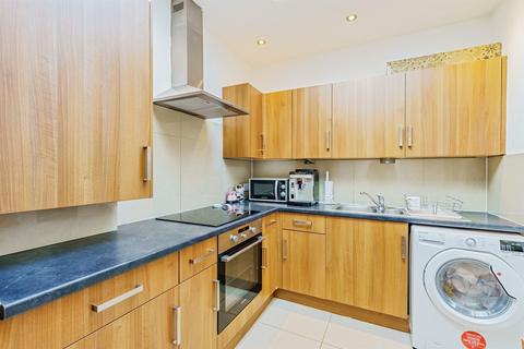 1 bedroom ground floor flat for sale, Becket Road, Worthing