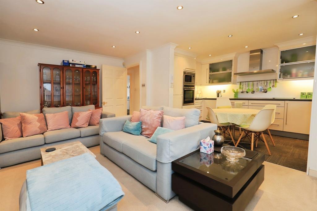 Lounge Area