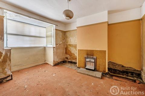 3 bedroom terraced house for sale, Beechnut Road, Aldershot, Hampshire