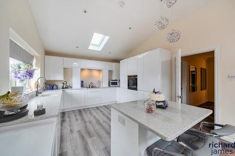 undefined, Thames Avenue, Haydon Wick, Swindon, SN25