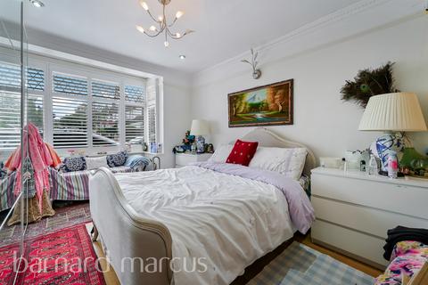 undefined, Hebdon Road, London