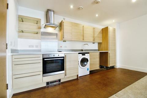 2 bedroom apartment for sale, Ferry Court, Cardiff