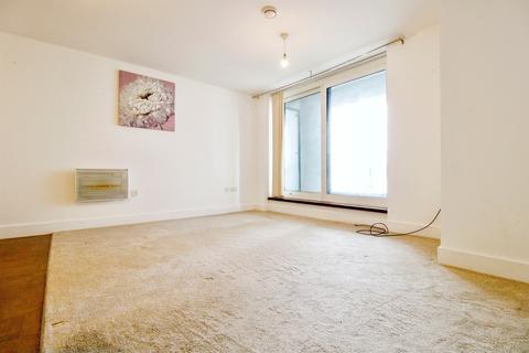 2 bedroom apartment for sale, Ferry Court, Cardiff
