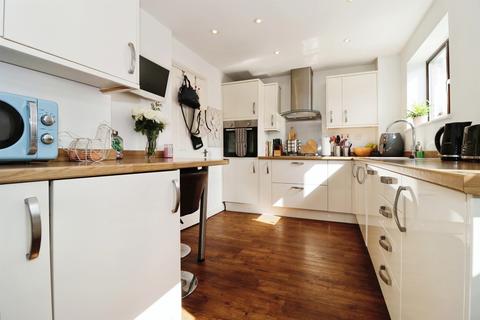 4 bedroom detached house for sale, School Walk, Yate, Bristol