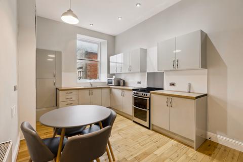 2 bedroom apartment to rent, Pollokshaws Road, Shawlands