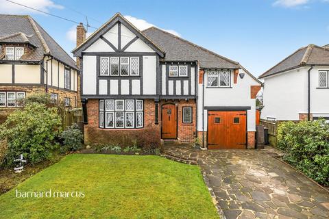 4 bedroom detached house for sale, Glebe Hyrst, South Croydon