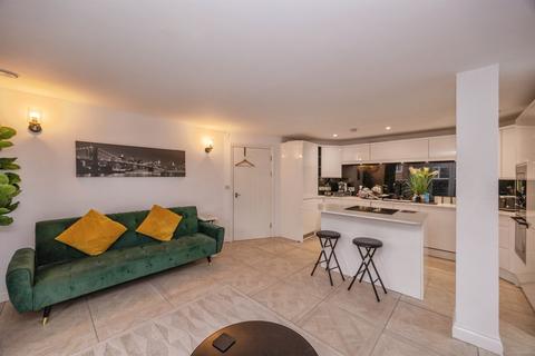 2 bedroom flat for sale, Elm Grove, Southsea