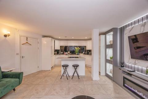 2 bedroom flat for sale, Elm Grove, Southsea