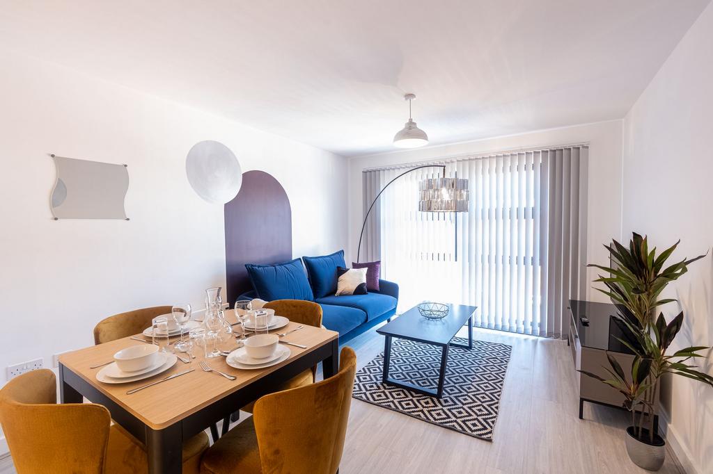Lounge / Diner / Kitchen