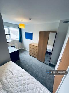 1 bedroom in a house share to rent, Arle Gardens, Cheltenham, GL51
