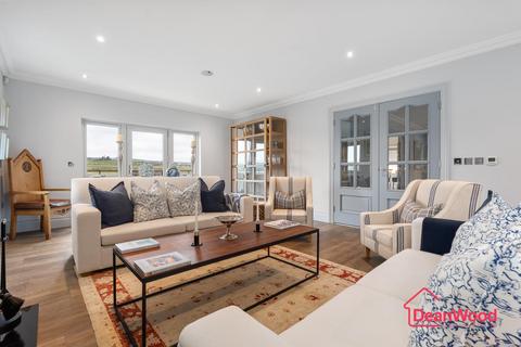 4 bedroom detached house for sale, 66 Groudle Road, Onchan