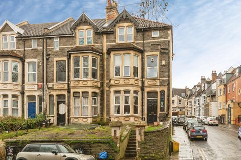 1 bedroom in a house share to rent, Cheltenham Crescent, Cheltenham Road, Bristol, BS6