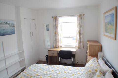 1 bedroom end of terrace house to rent, North Street, Exeter, EX1