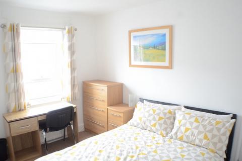 1 bedroom end of terrace house to rent, North Street, Exeter, EX1