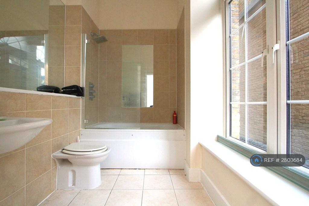 Master Bedroom Ensuite