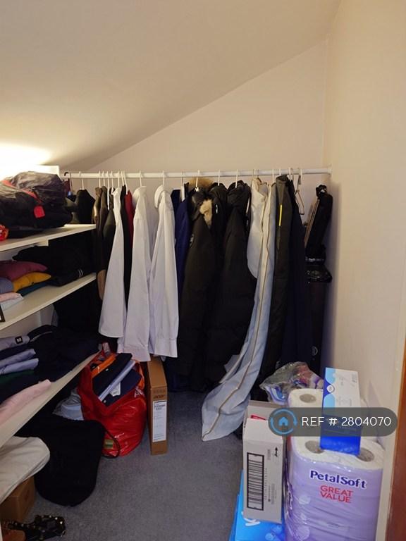 Ensuite Storage