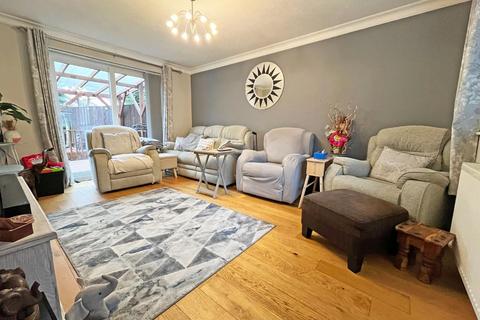 3 bedroom detached house for sale, Birchwood, Peterborough PE2