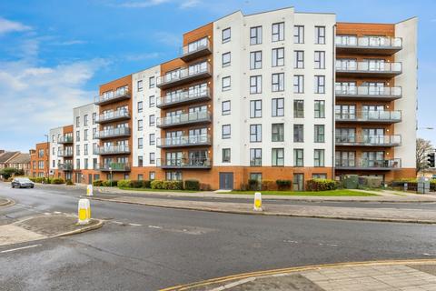 2 bedroom flat for sale, Ifield Road, Crawley