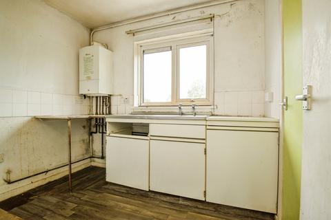 1 bedroom flat for sale, Skaithmuir Road, Tremorfa, Cardiff