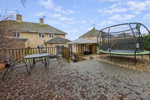 3 bedroom semi-detached house for sale, Lindlings, Hemel Hempstead, HP1