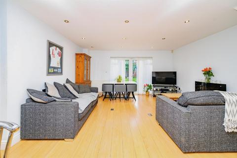 3 bedroom detached house for sale, Birch Way, London Colney, St. Albans