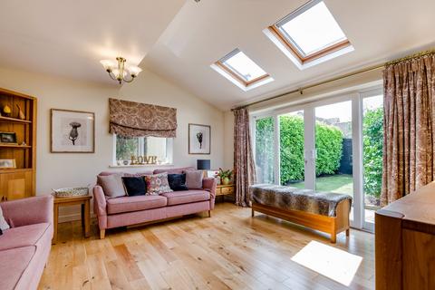 4 bedroom semi-detached house for sale, High Street, Meysey Hampton, Cirencester, Gloucestershire, GL7