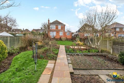 undefined, Wilderness Road, Surrey GU2