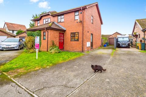 3 bedroom semi-detached house for sale, Thrush Close, St. Mellons, Cardiff
