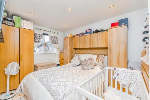 3 bedroom semi-detached house for sale, Thrush Close, St. Mellons, Cardiff