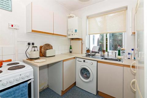 undefined, Gorse Avenue, Worthing