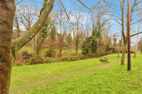 2 bedroom ground floor flat for sale, Brook Street, Tring