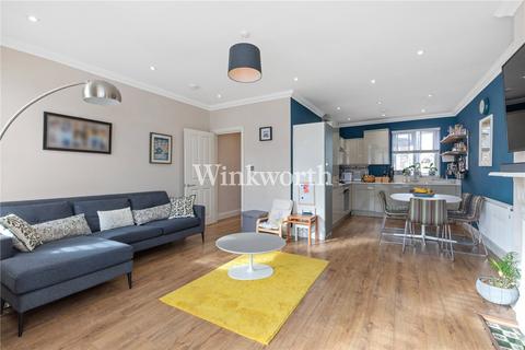 2 bedroom apartment for sale, Radley Road, London, N17